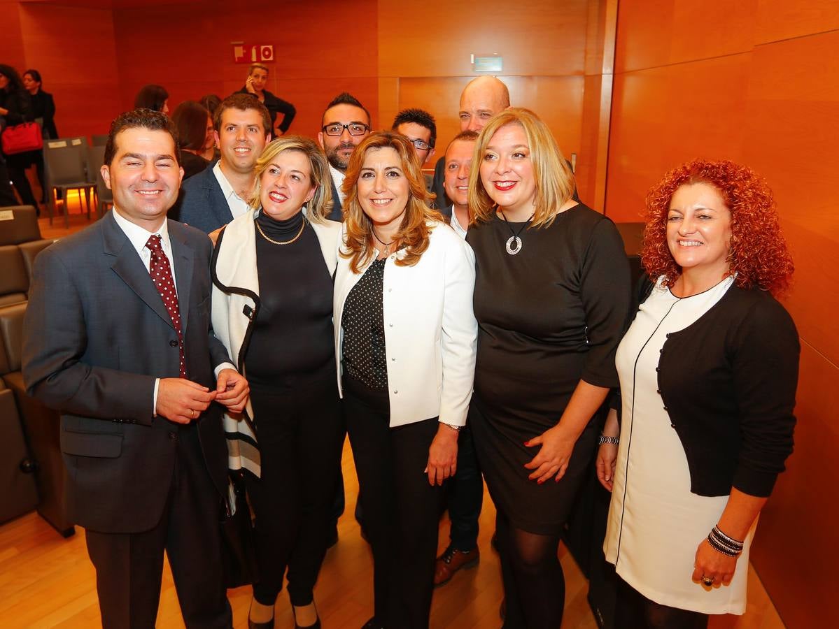 Noel López, Inmaculada Olea, Susana Díaz, Flor Almón y María Eugenia Rufino, junto a José Morales, Leandro Martín, David Salas, Gerardo Sánchez y Jorge Sánchez.