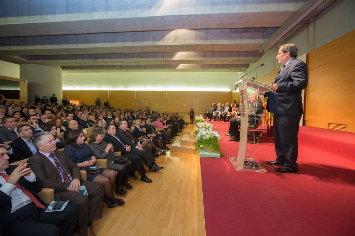 «Es hora de que Granada coja impulso y aborde sin demora los cambios que precisa» (II)