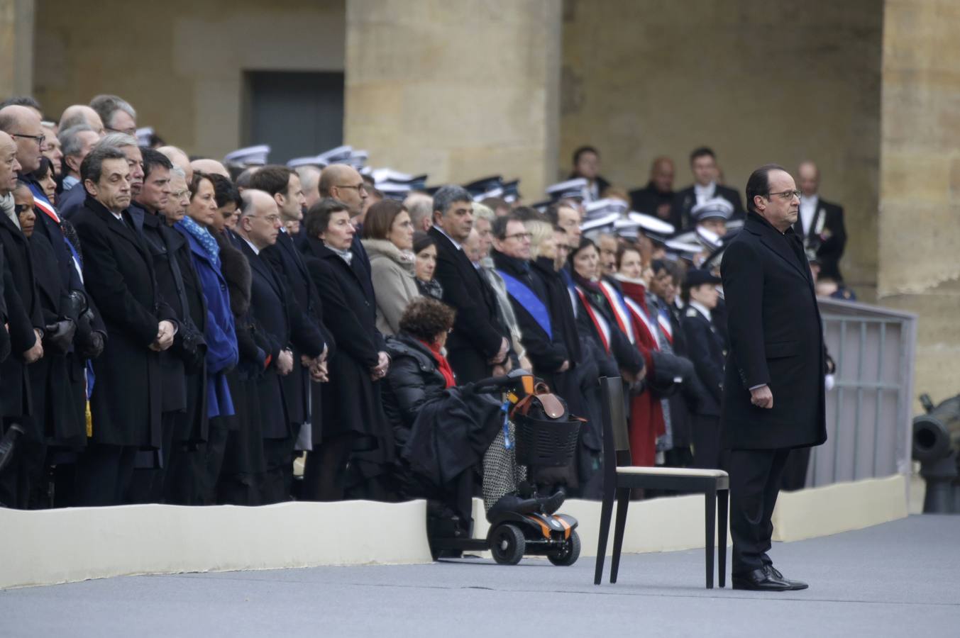 París rinde homenaje a las víctimas de los atentados