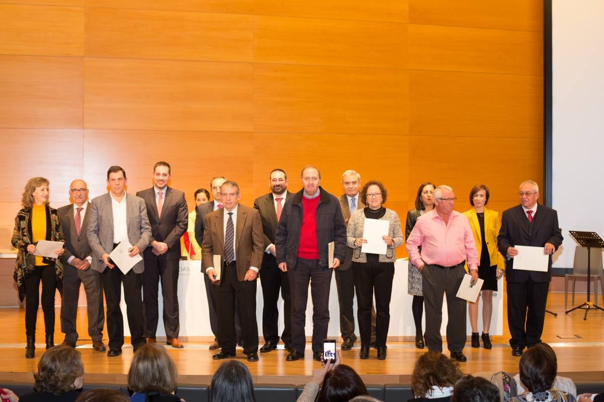 La Junta de Andalucía rinde homenaje al personal jubilado en el ámbito de la Educación