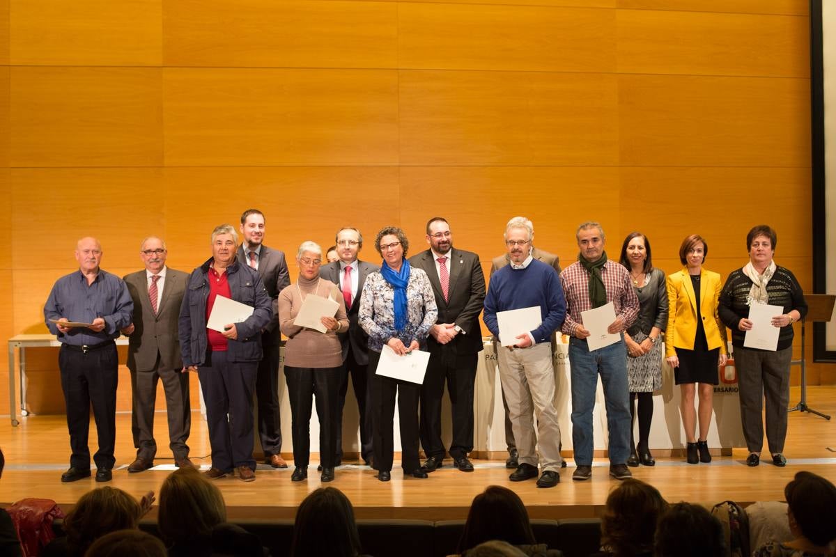 La Junta de Andalucía rinde homenaje al personal jubilado en el ámbito de la Educación