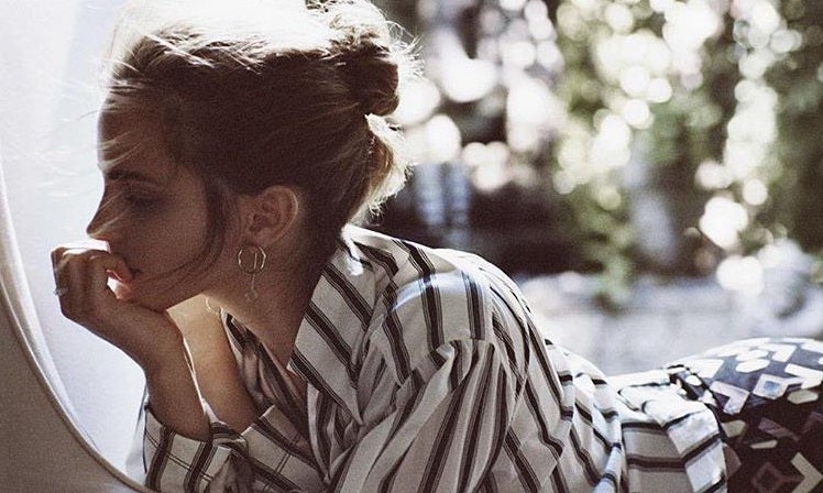 Emma Watson sorprende con una provocativa sesión de fotos