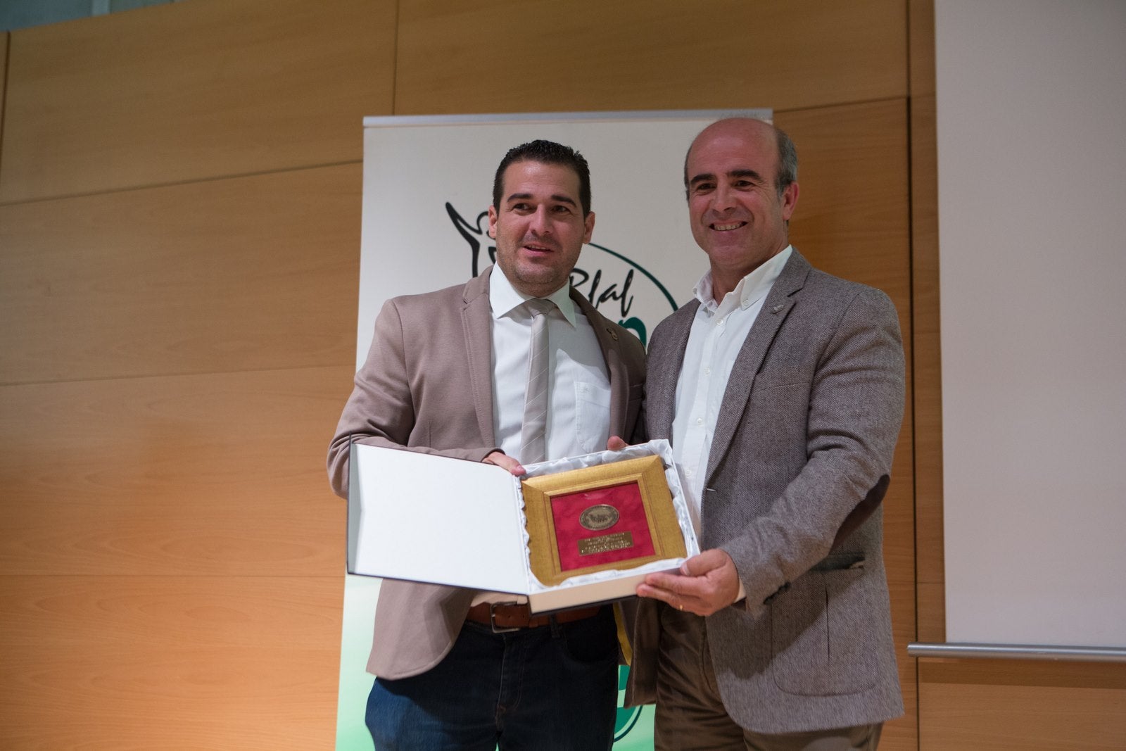 A por otros cien años de fútbol andaluz