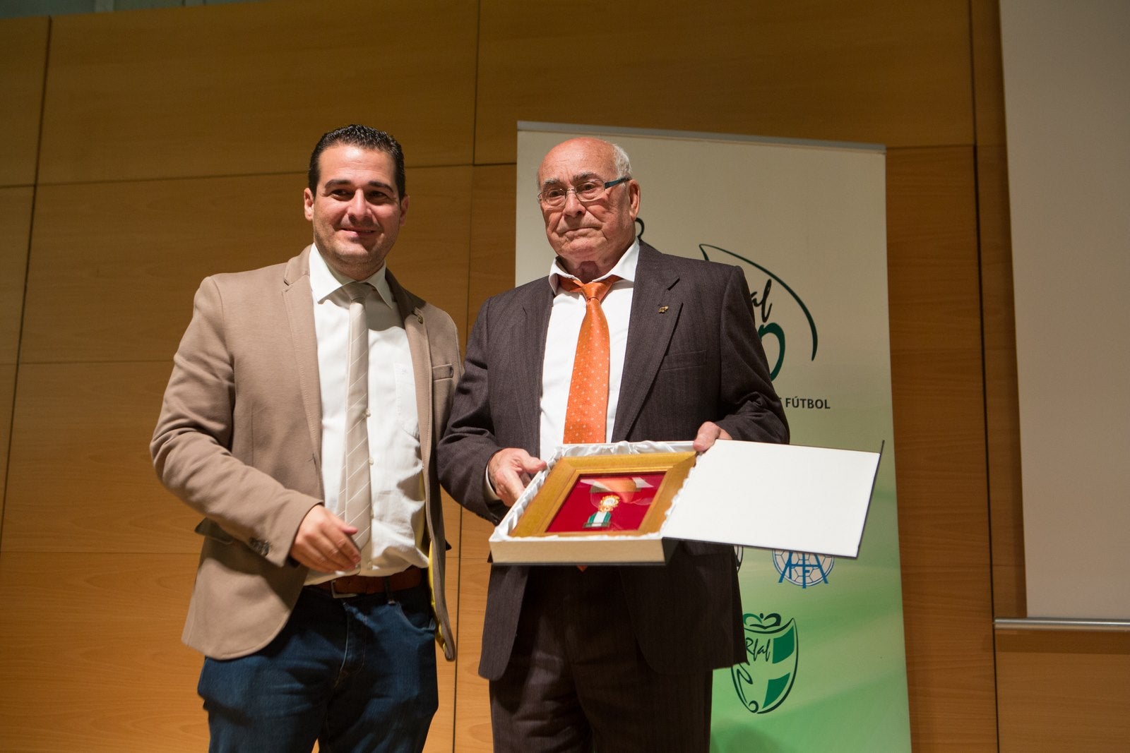 A por otros cien años de fútbol andaluz