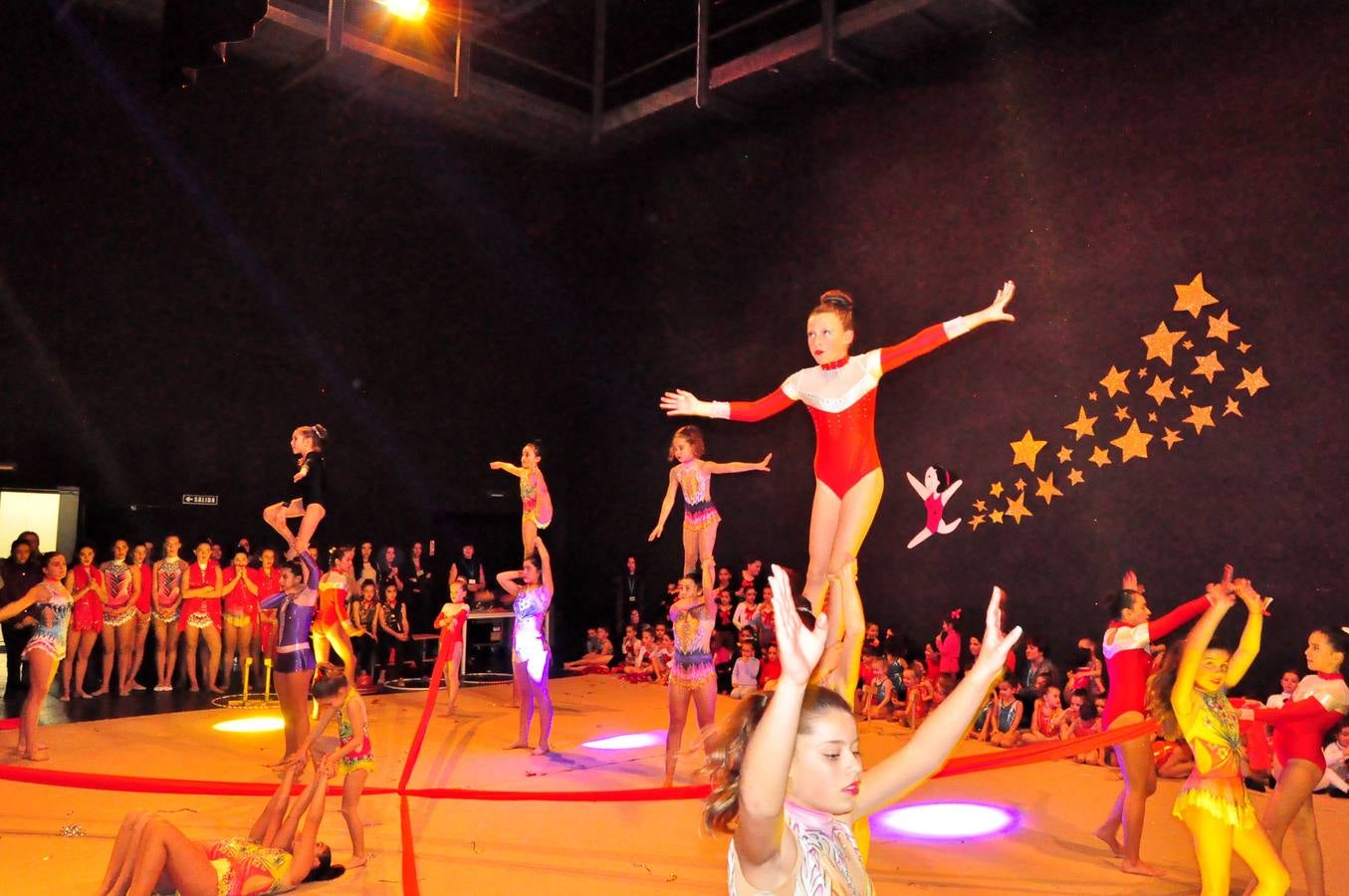 Acrobacias a ritmo navideño