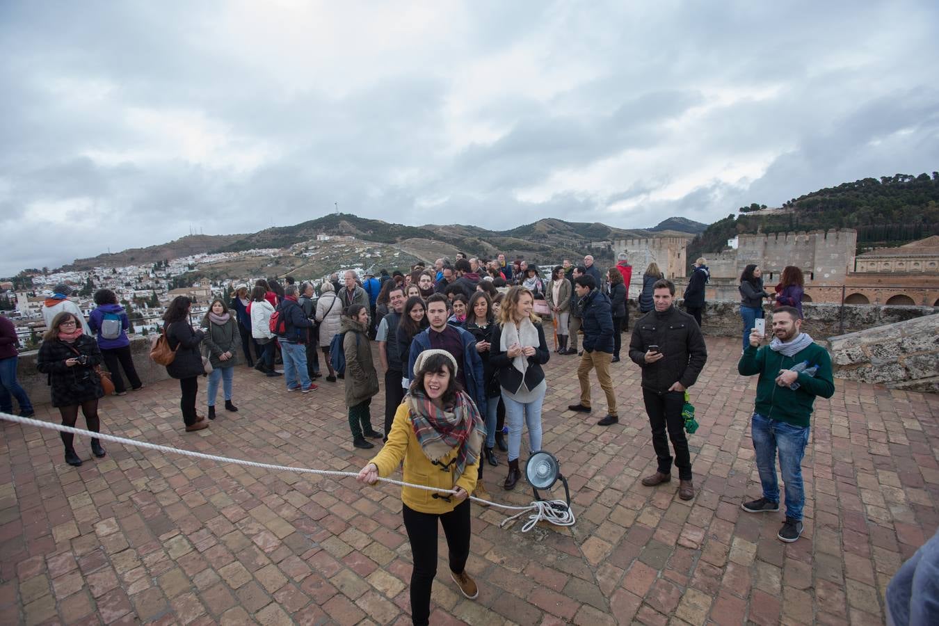 La Torre de la Vela se llena de candidatas para tocar la campana