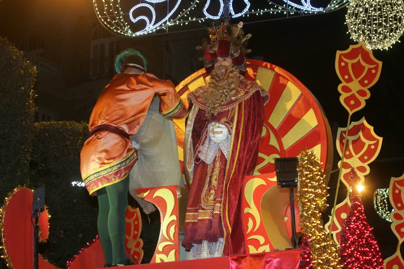 Los Reyes Magos reparten ilusión en Almería