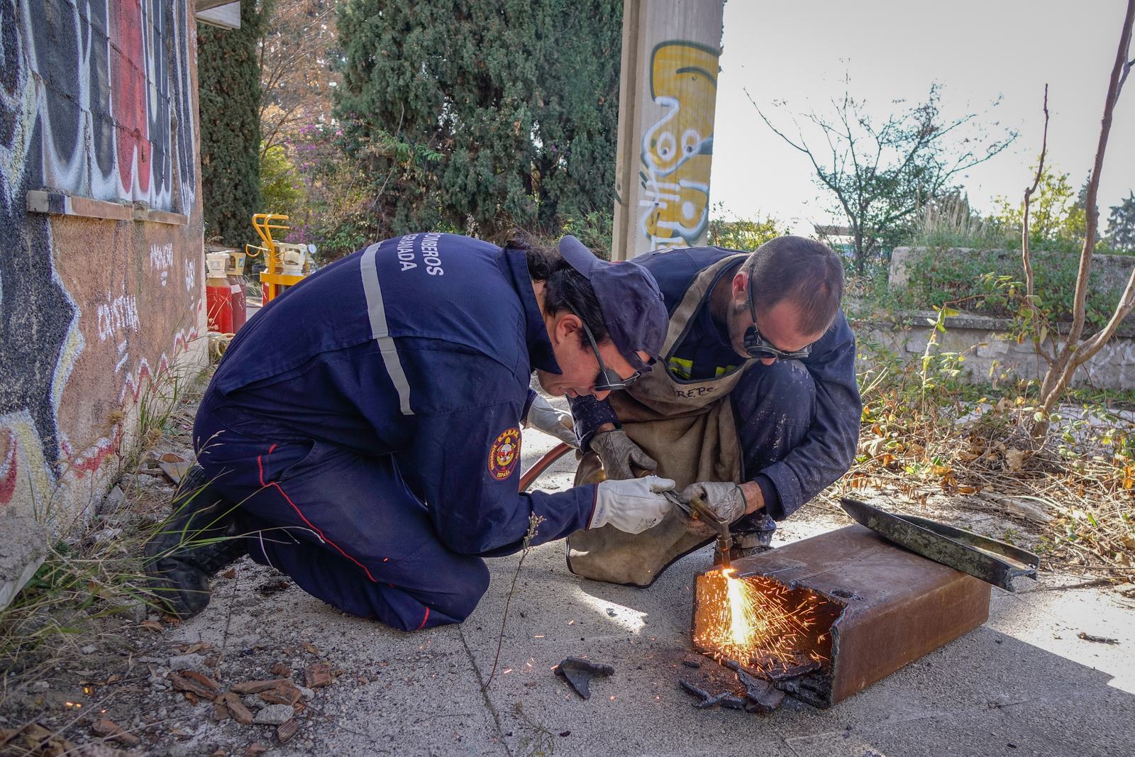 Los bomberos de Granada no solo apagan fuegos....