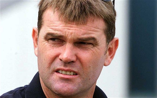 Martin Crowe. 