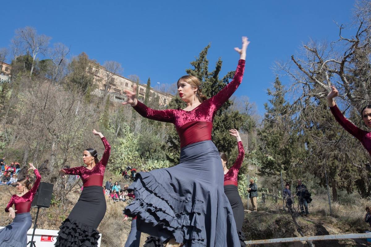 Un millar de granadinos participa en el Sacromonte en la romería de su patrón
