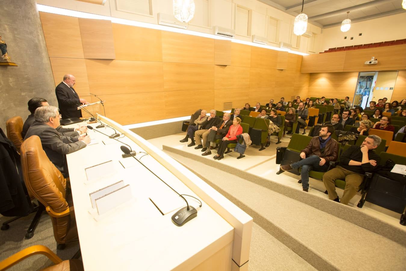 IDEAL entregó anoche los premios del XIX Concurso de Narraciones Breves