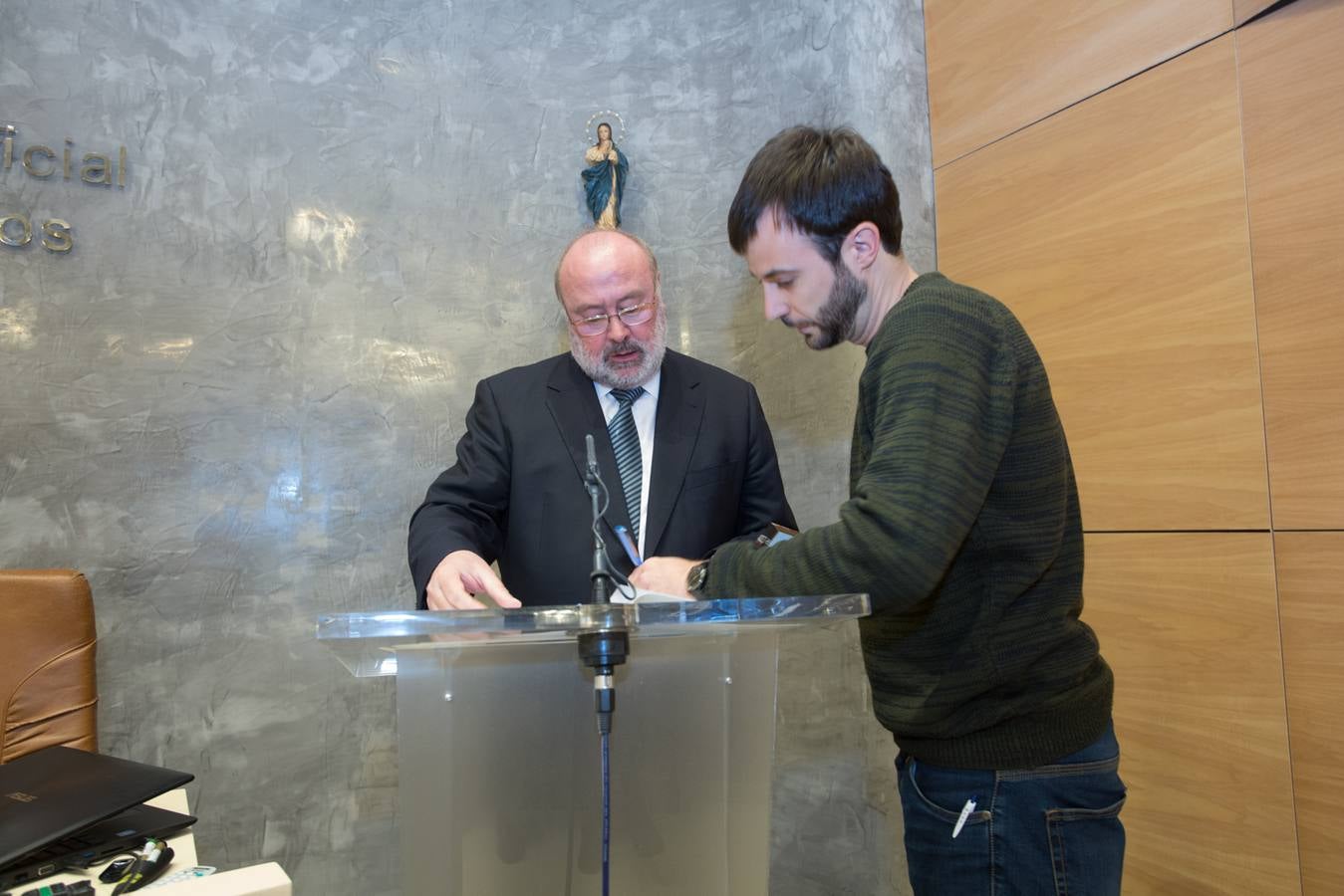 IDEAL entregó anoche los premios del XIX Concurso de Narraciones Breves