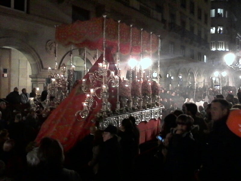 Las imágenes del Lunes Santo, en directo