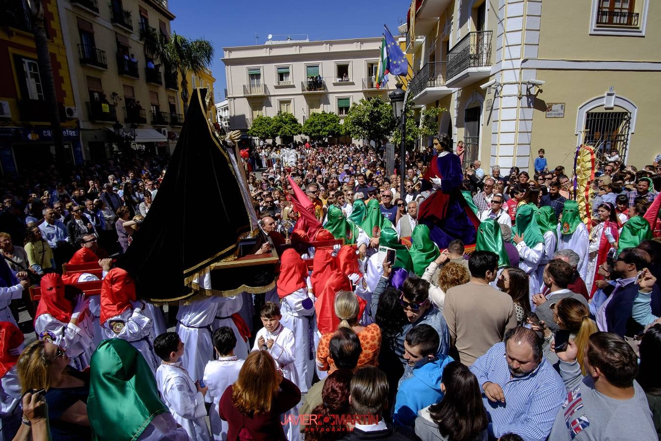 El Paso, por las calles de Almuñécar