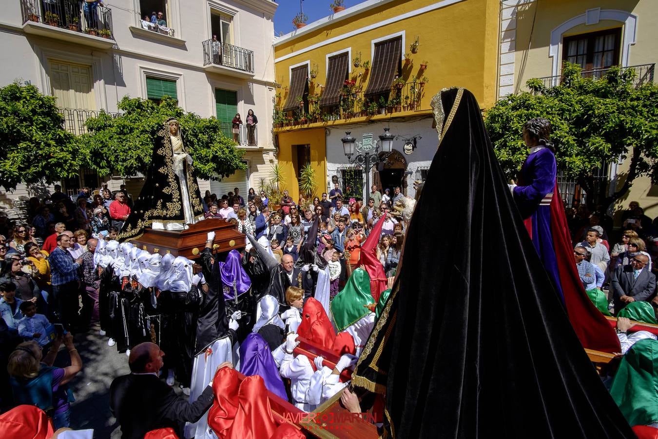 El Paso, por las calles de Almuñécar