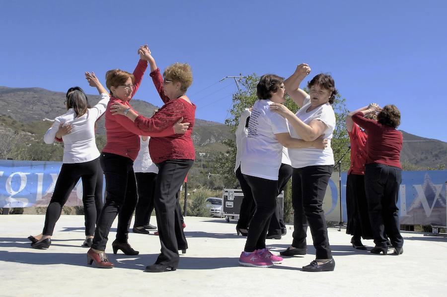 Órgiva se vuelca con los refugiados en Macedonia