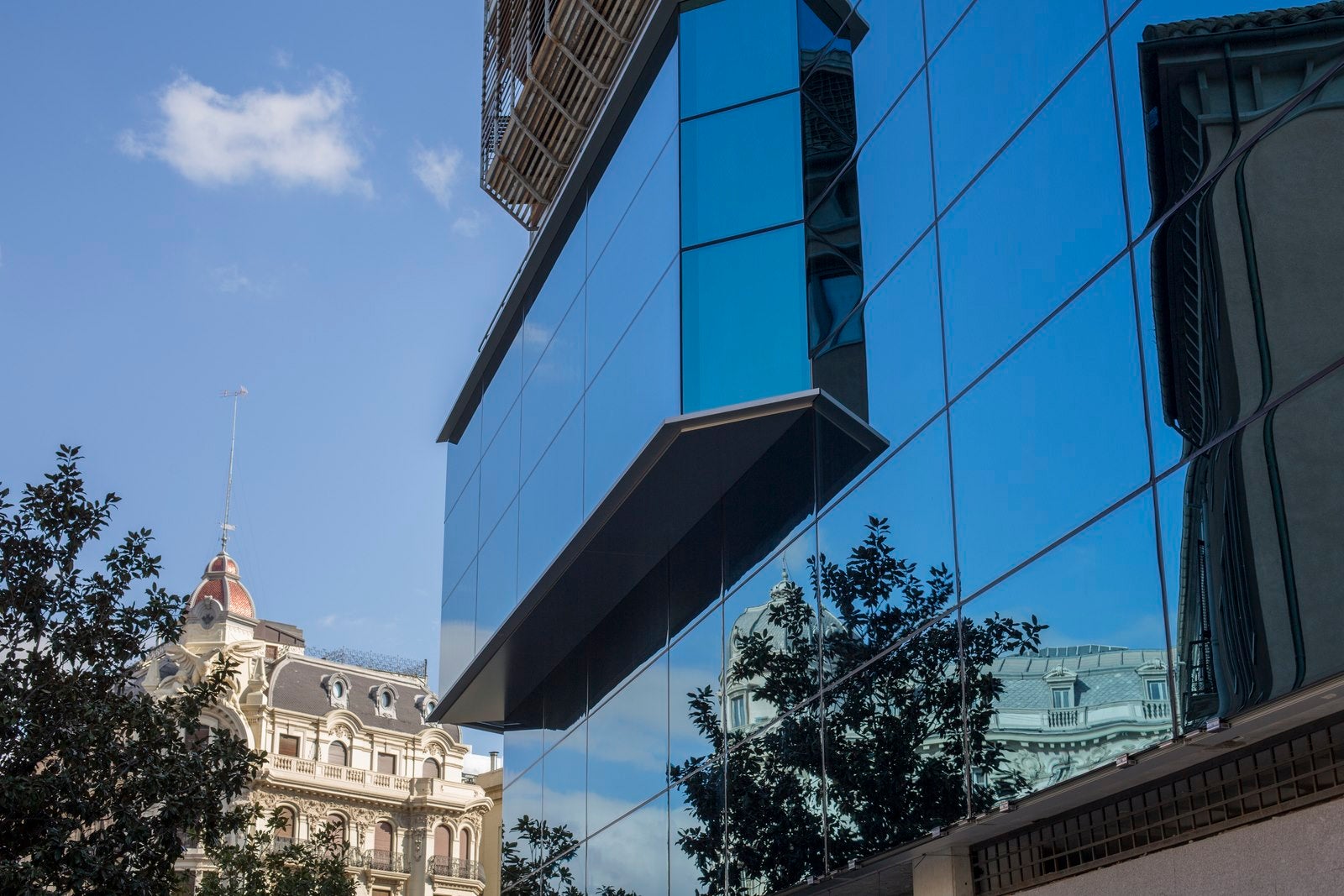 Isabel y Colón, ante el espejo