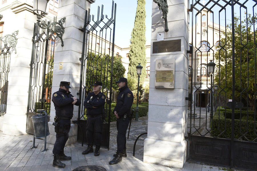 La detención del alcalde de Granada y los registros en el Ayuntamiento