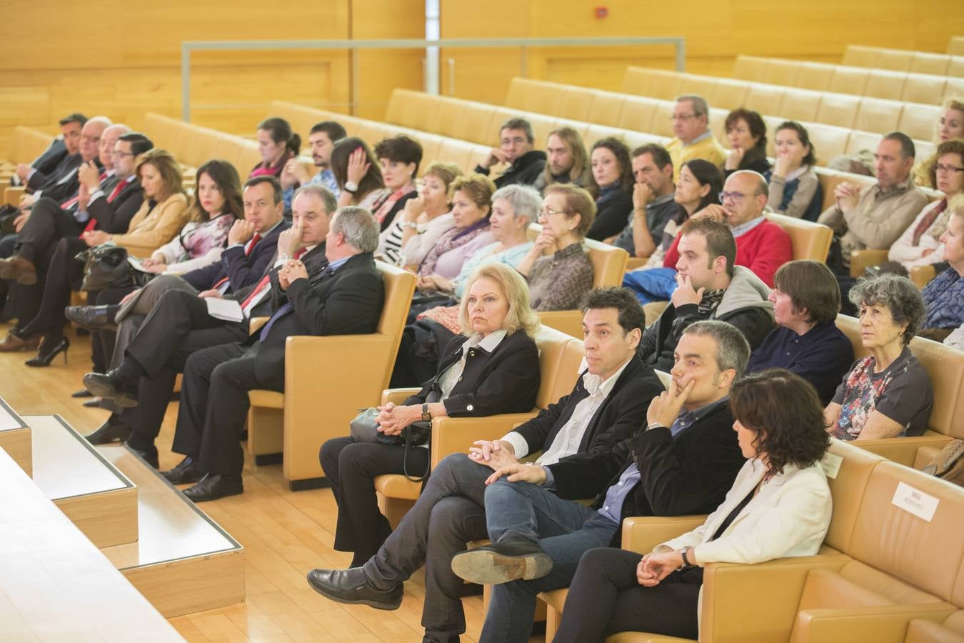 Foro de Salud de IDEAL, una puerta abierta para superar la enfermedad