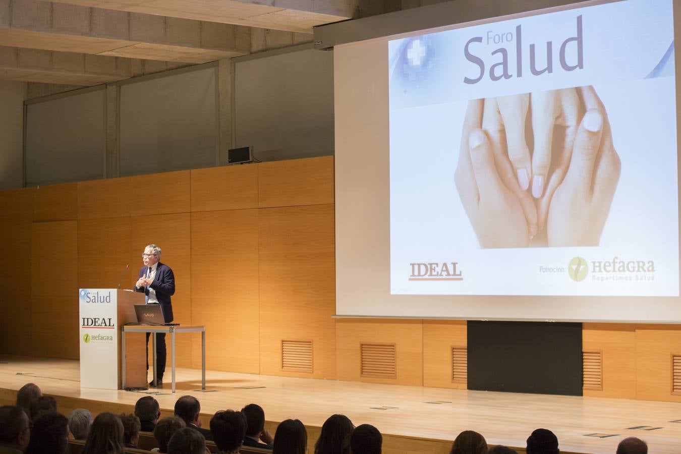 Foro de Salud de IDEAL, una puerta abierta para superar la enfermedad