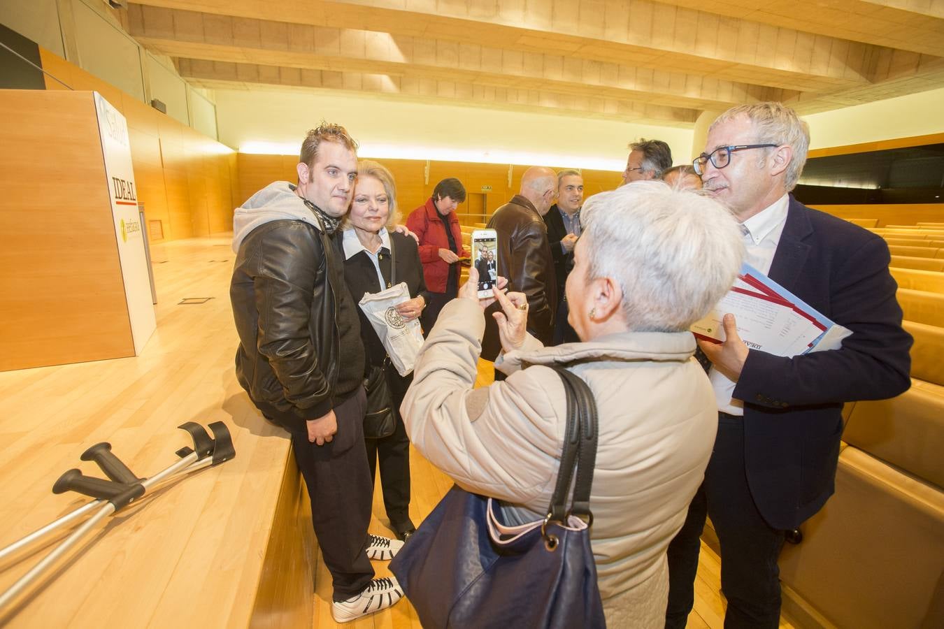Foro de Salud de IDEAL, una puerta abierta para superar la enfermedad