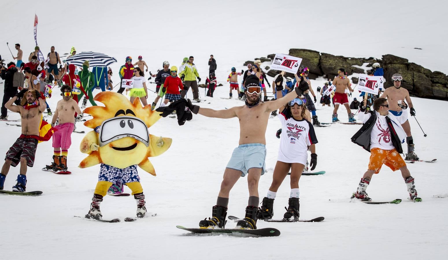 ¿Quién dijo frío? ¡En bañador por la Sierra!