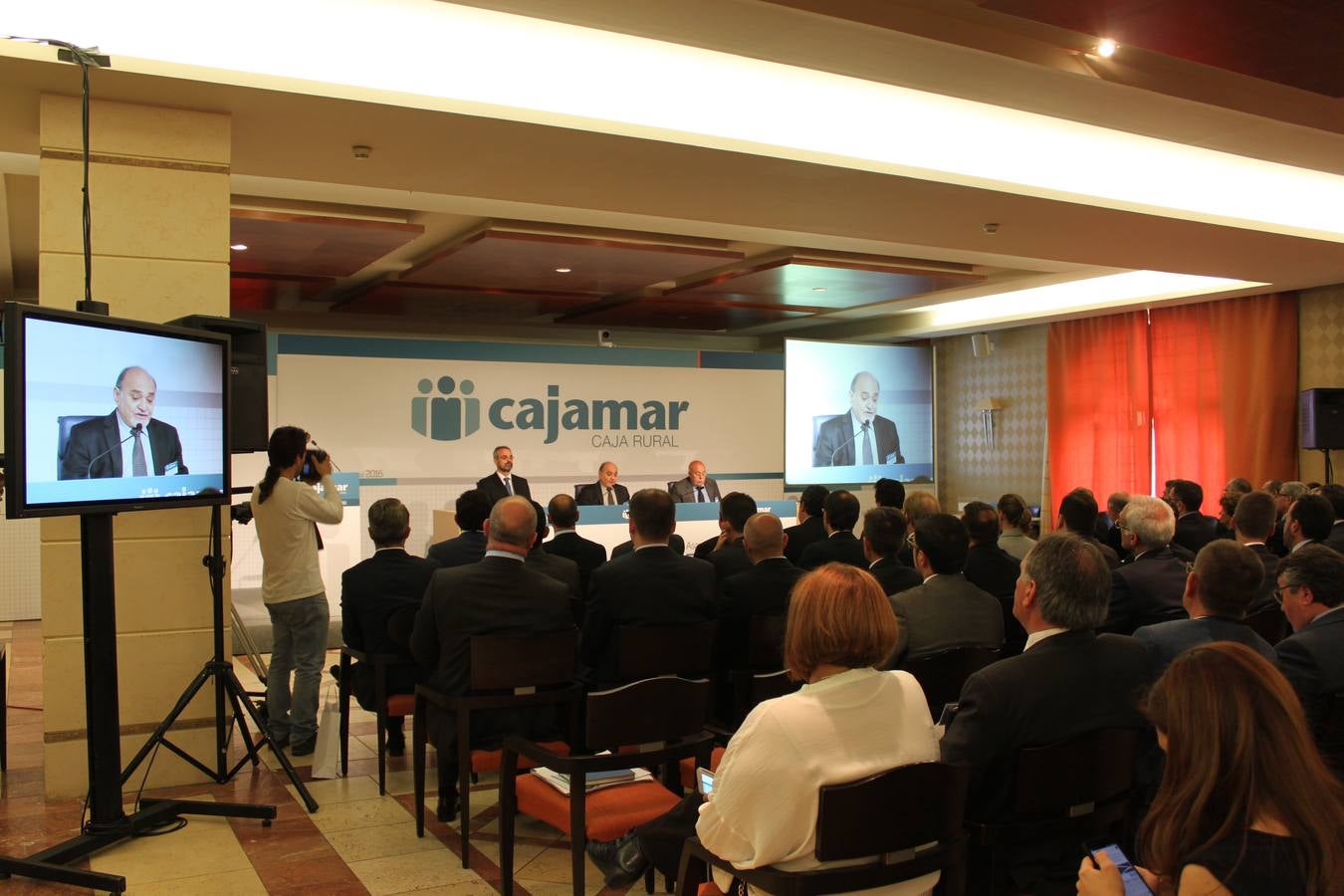 Cajamar elige nuevo presidente para liderar la integración de las cooperativas de crédito