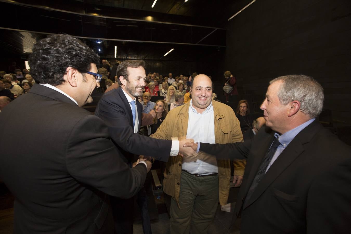 Con 68 euros al mes por paciente la cirugía protésica devuelve la calidad de vida