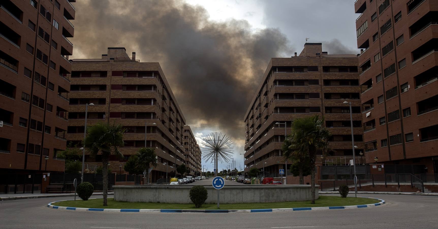 Incendio en el cementerio de neumáticos de Seseña