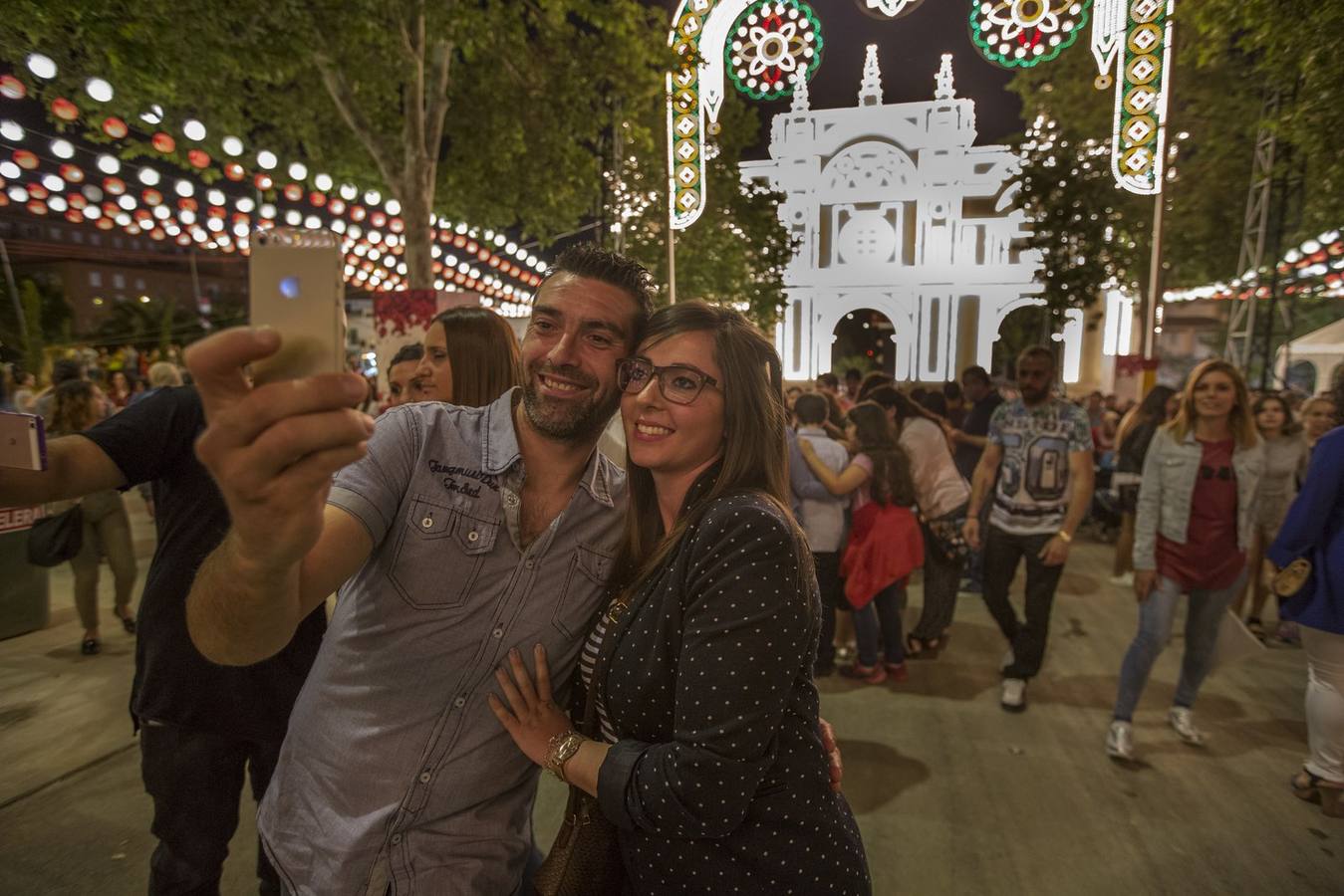 Granada enciende siete días de feria