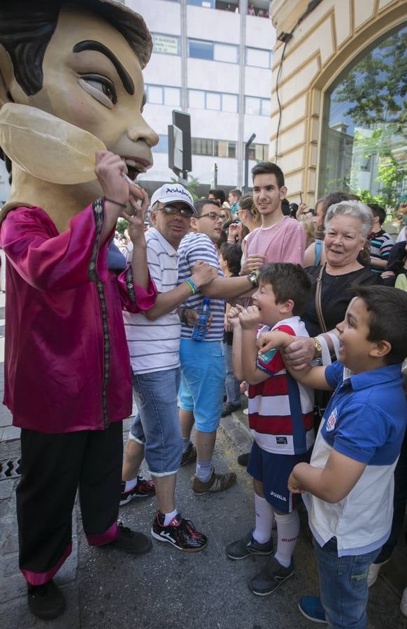 La Tarasca se pone flamenca