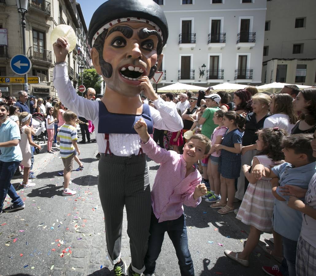 La Tarasca se pone flamenca