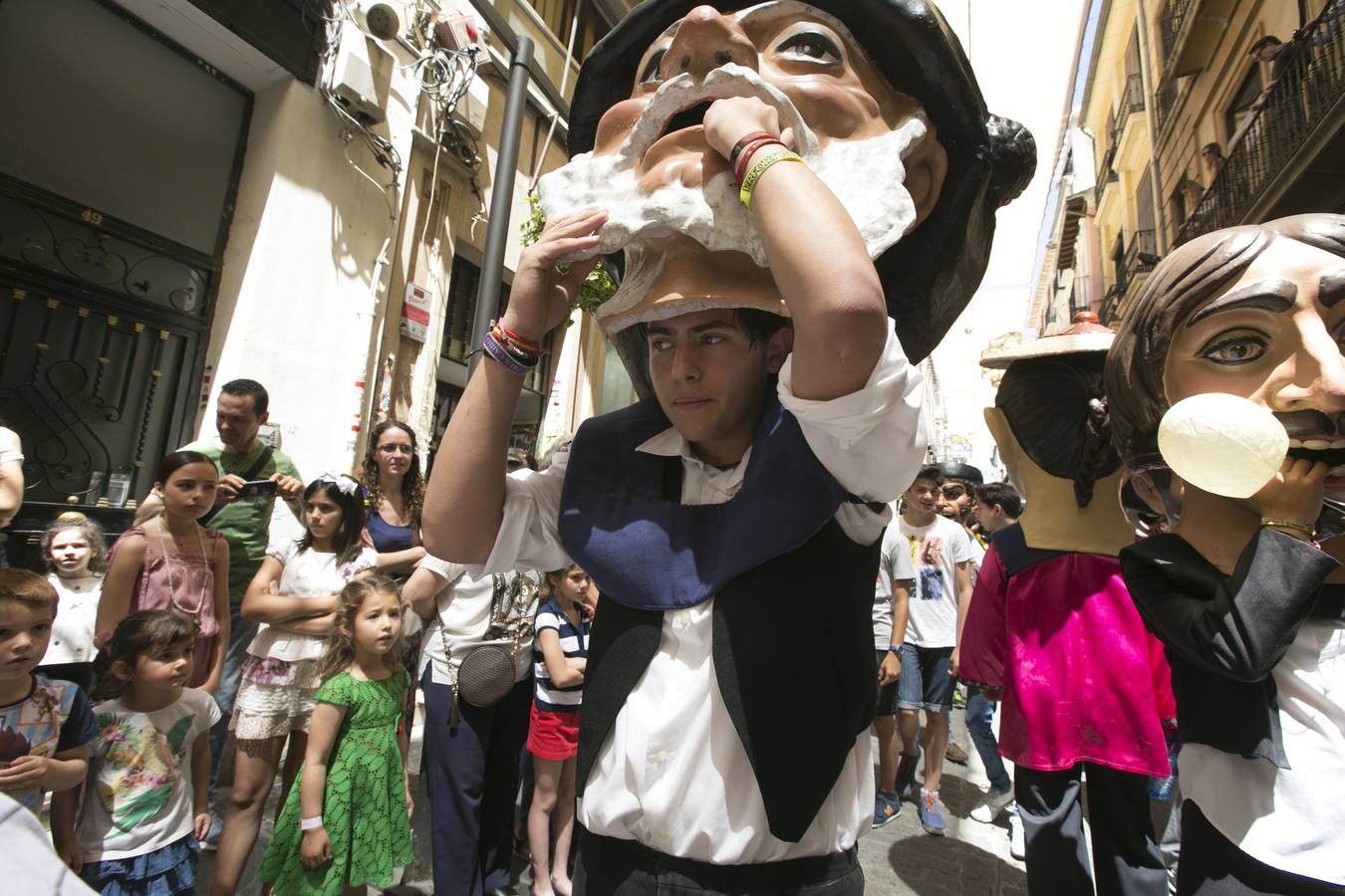 La Tarasca se pone flamenca
