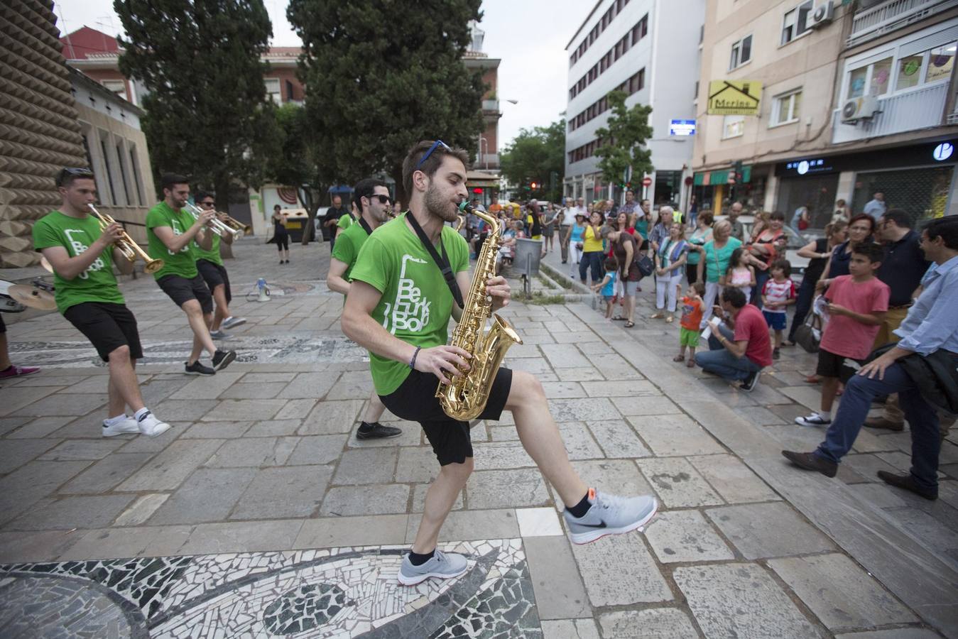 Más de 90 espectáculos toman la calle con el FEX