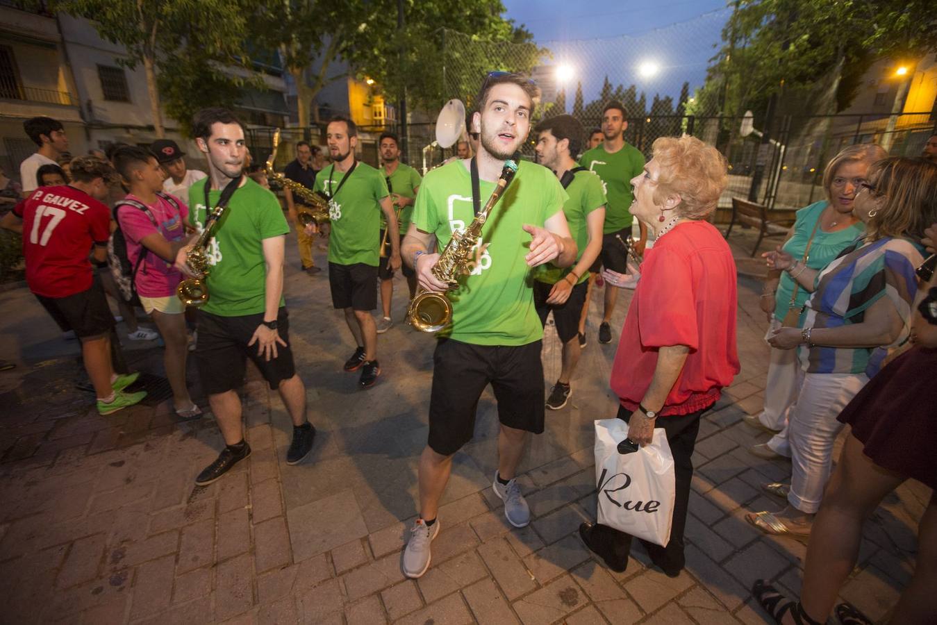 Más de 90 espectáculos toman la calle con el FEX
