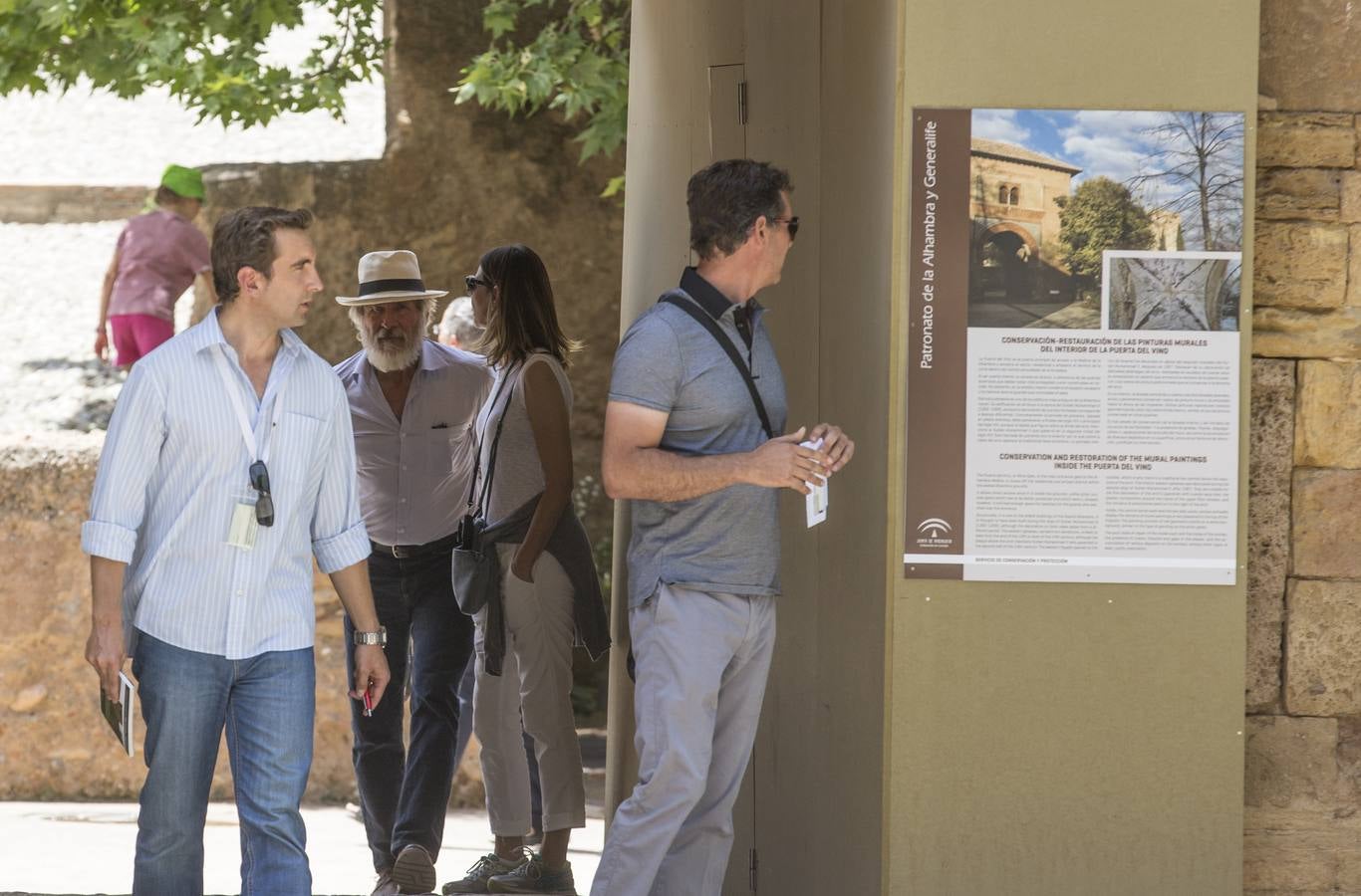 Harrison Ford se deja seducir por la Alhambra