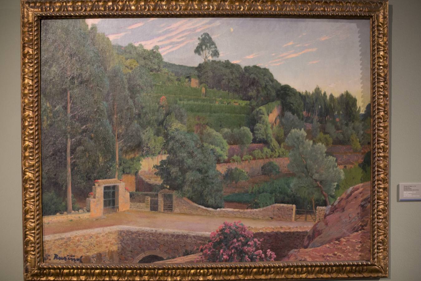 Una muestra repasa con 150 piezas las casi tres décadas de amistad de Zuloaga y Falla