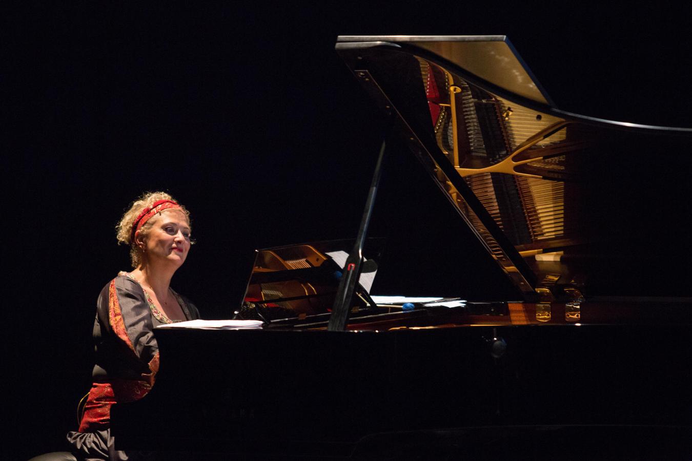 Cervantes, en femenino plural