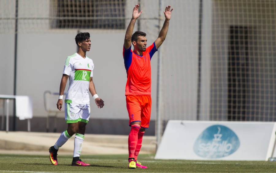 Las mejores imágenes del Granada CF - Argelia sub 23