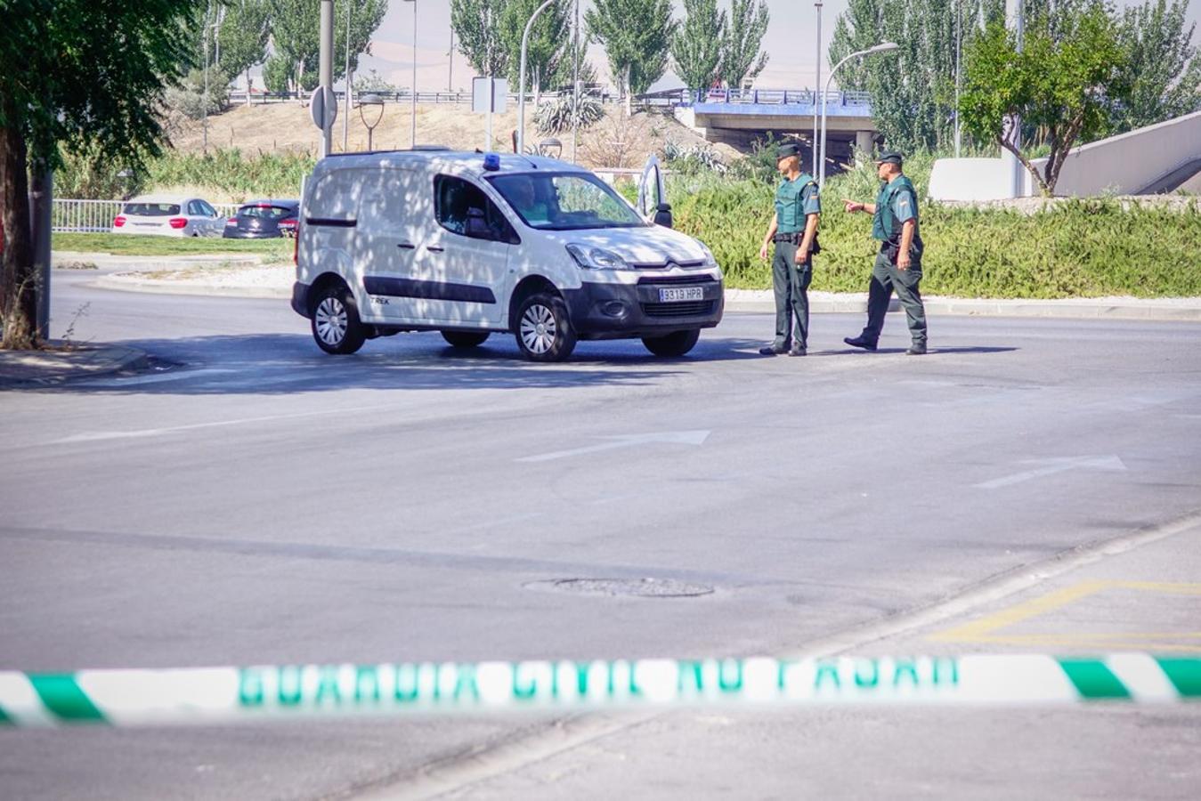 Una falsa amenaza de bomba obliga a desalojar el centro comercial Alameda