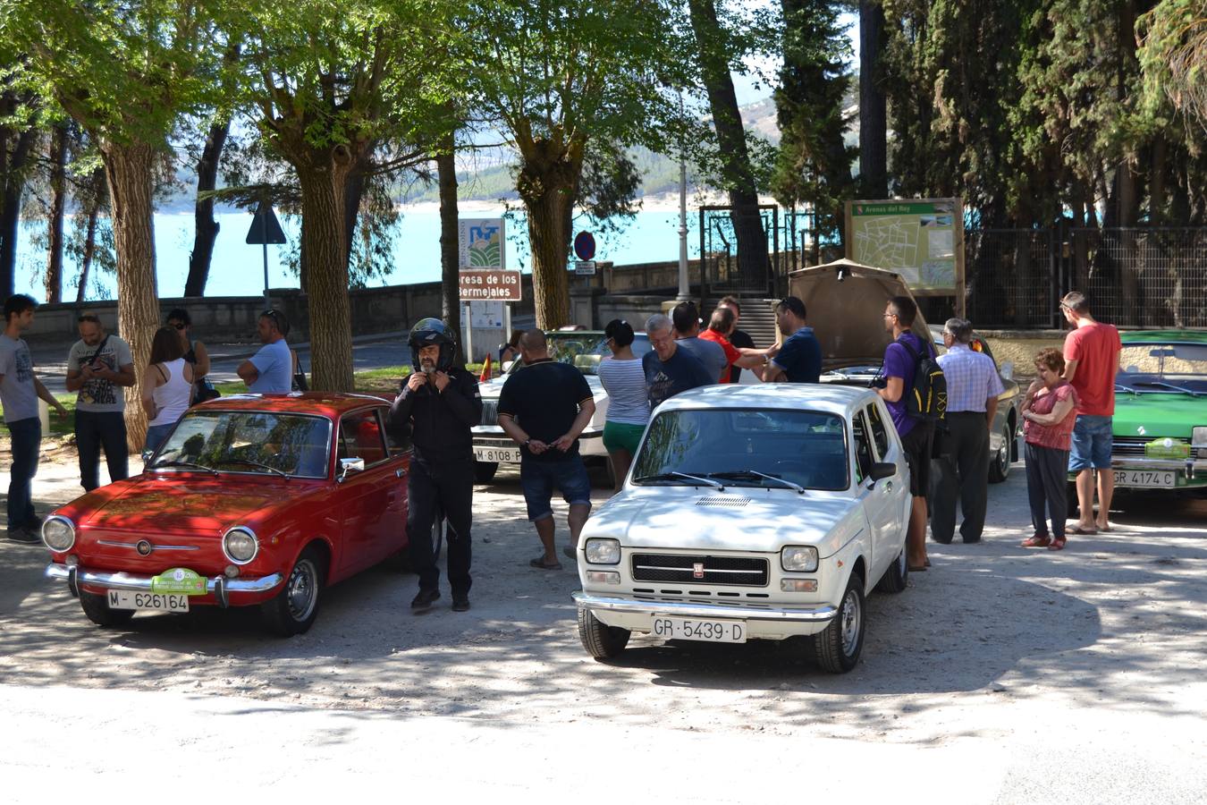 III concentración de coches clásicos en Cacín