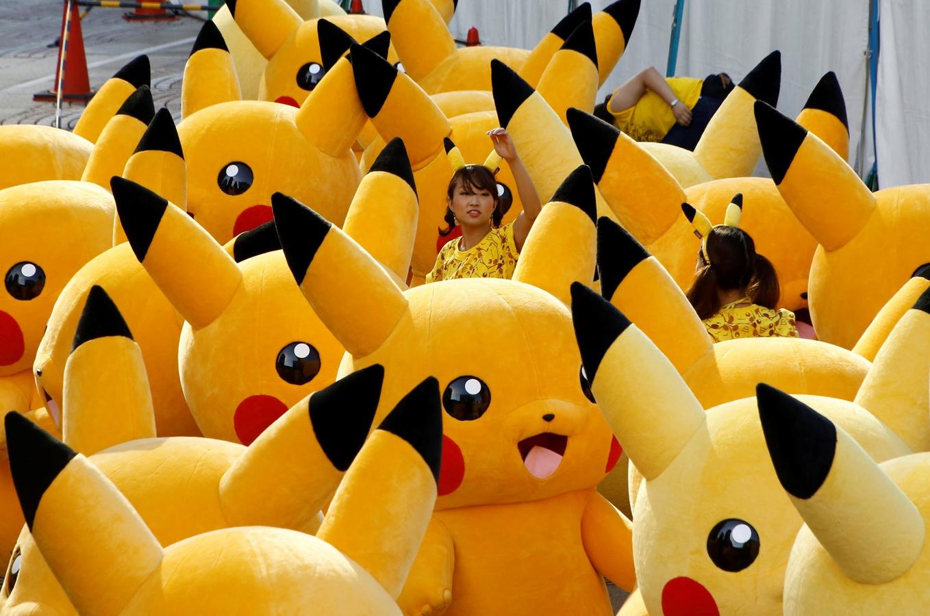 Desfile de Pokemon Pikachu en Yokohama.