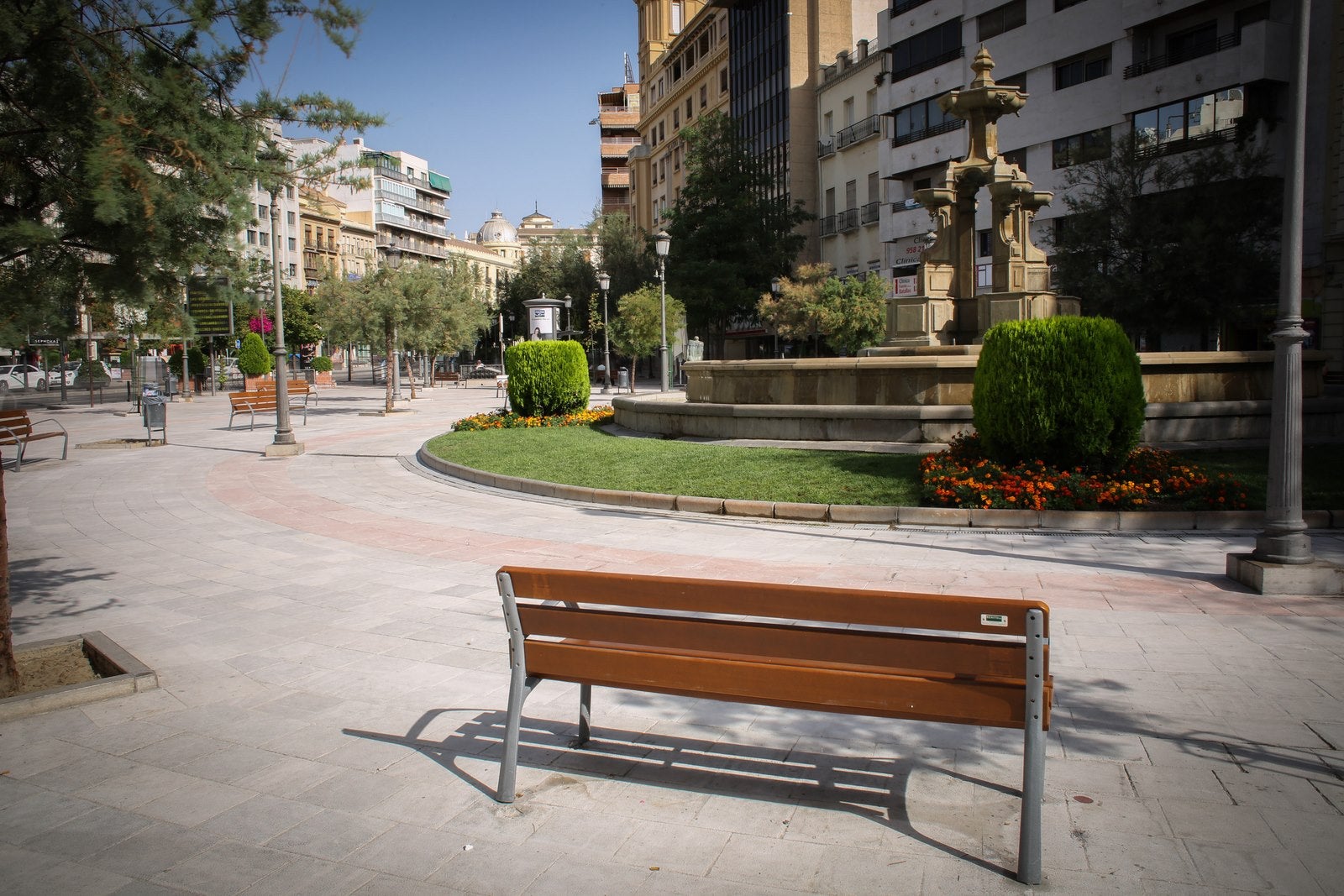 Granada se vacía en el puente de agosto