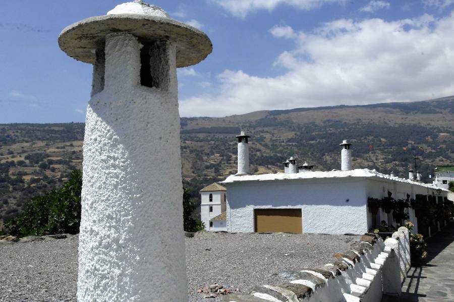 Bubión vive sus fiestas con intensidad