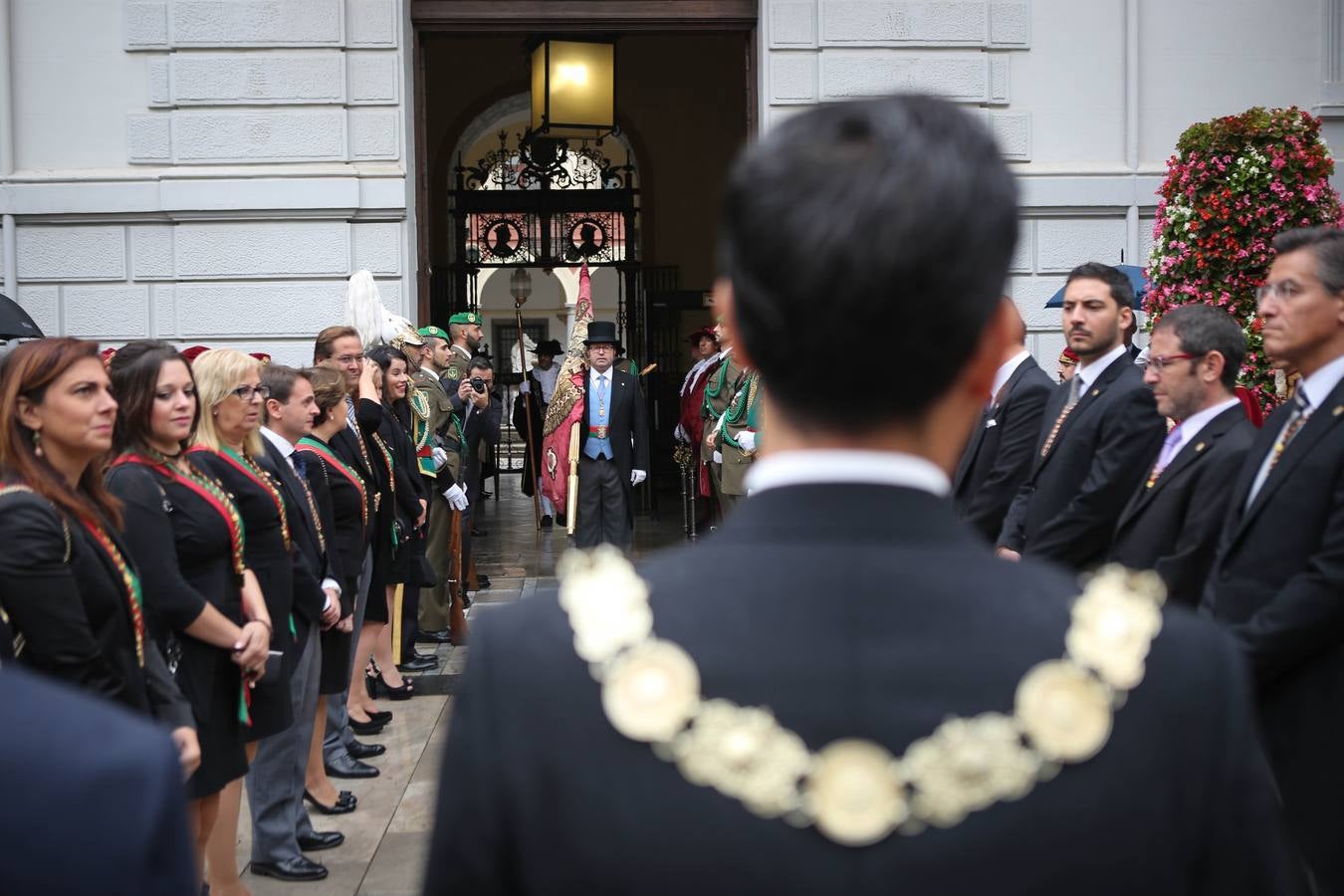 Granada celebra el día de la Fiesta Nacional de España