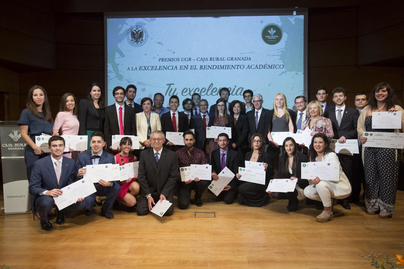 La Caja Rural y la UGR premian el talento y la excelencia académica