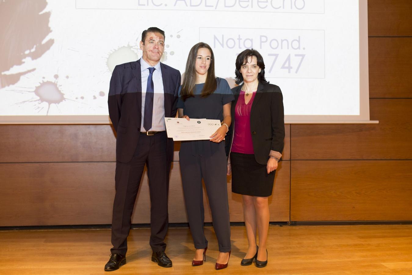 La Caja Rural y la UGR premian el talento y la excelencia académica