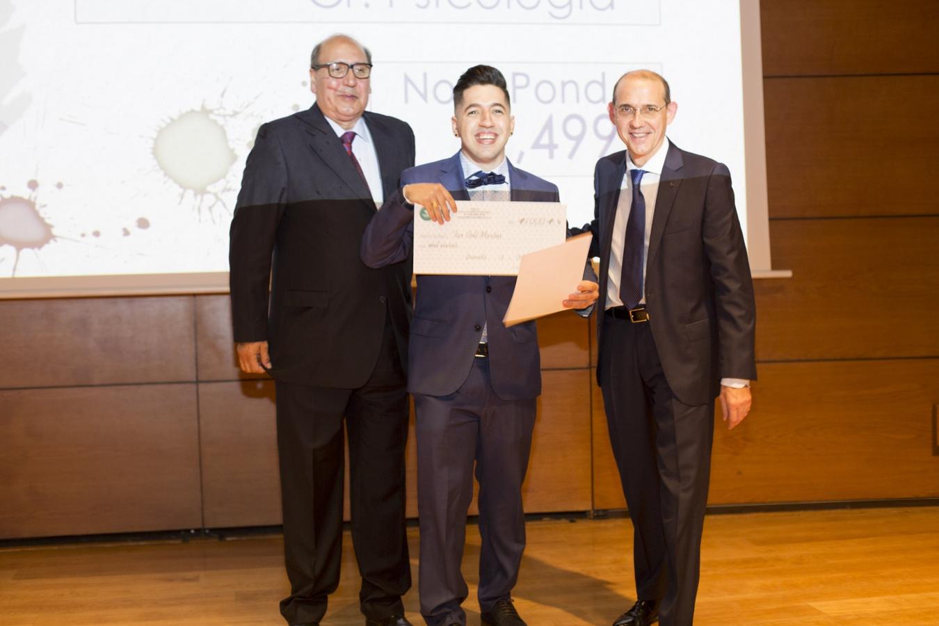 La Caja Rural y la UGR premian el talento y la excelencia académica