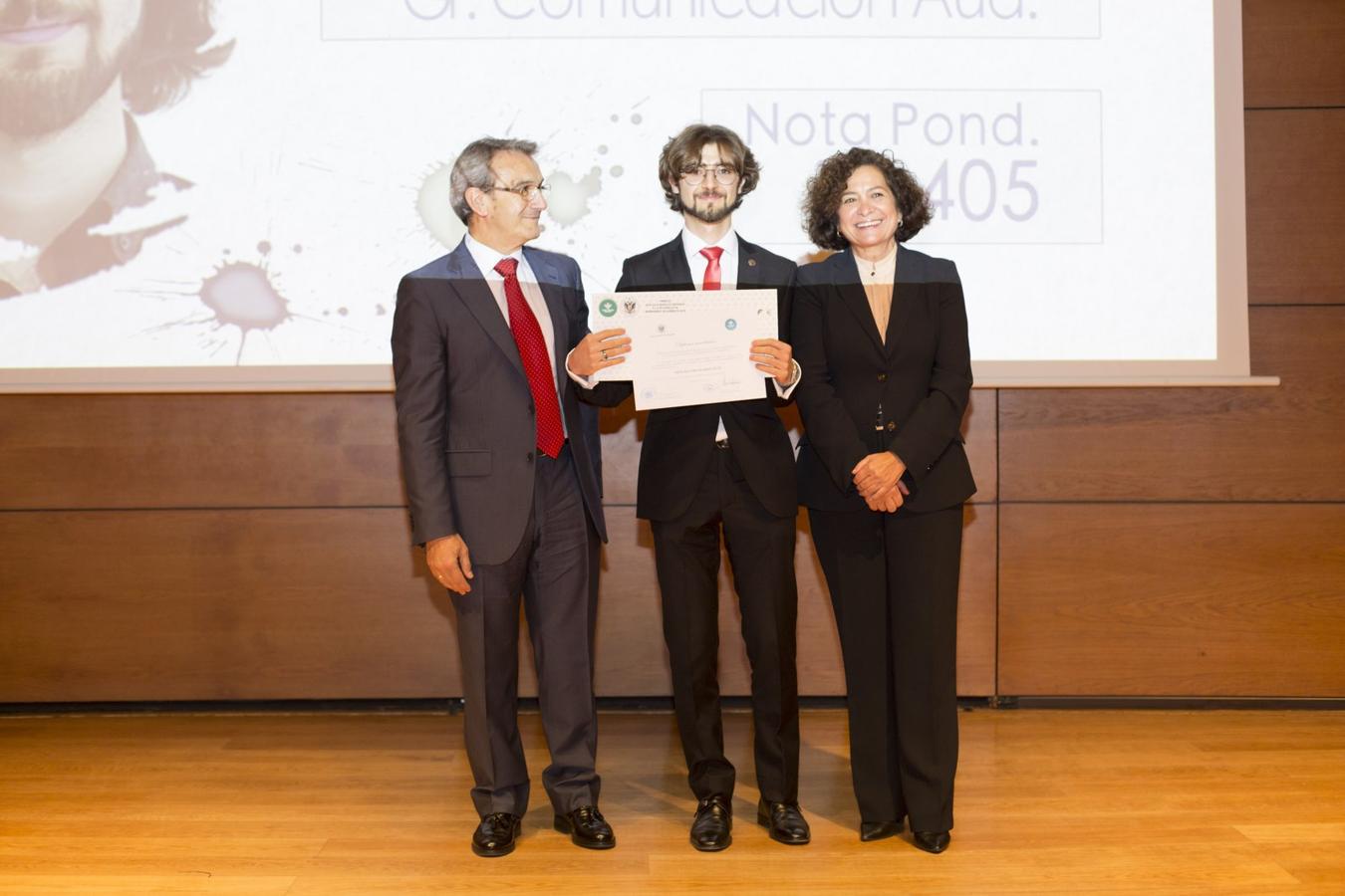 La Caja Rural y la UGR premian el talento y la excelencia académica