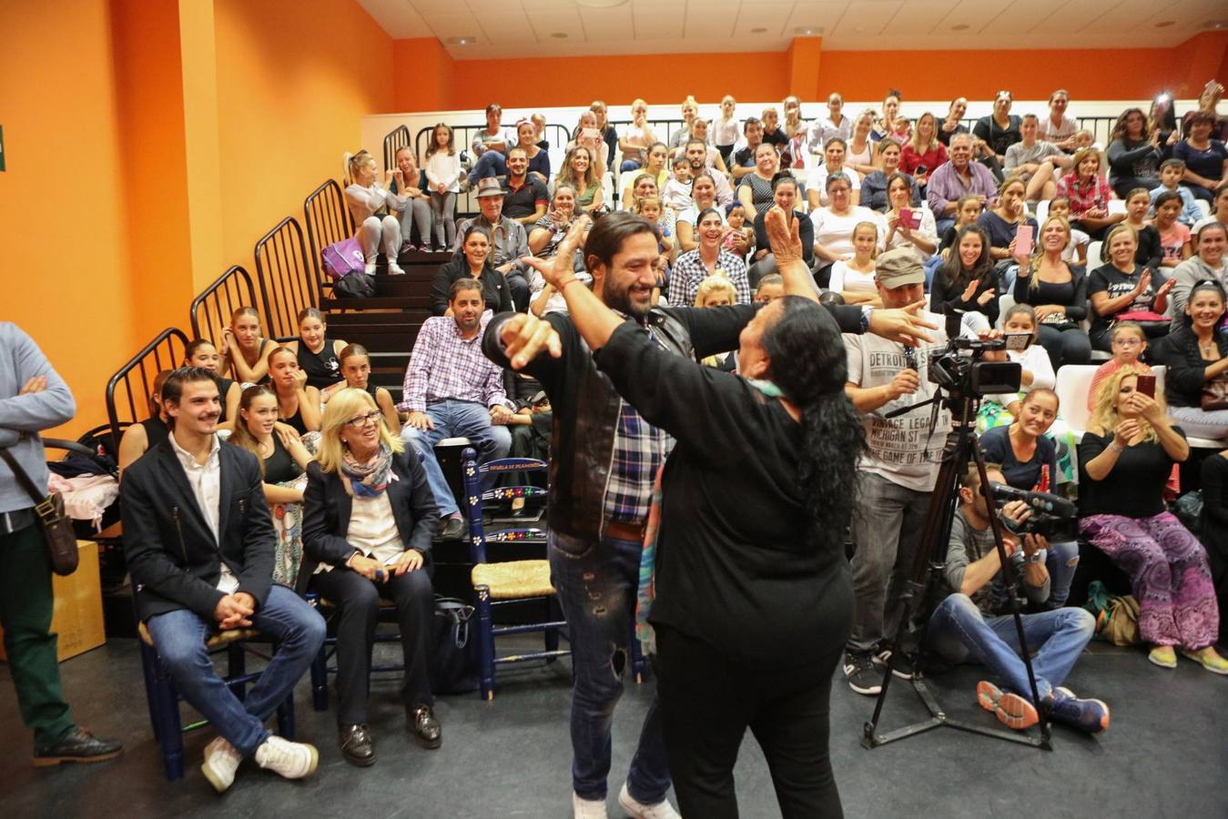 El bailaor Rafael Amargo abre el curso en la Escuela Municipal de Flamenco